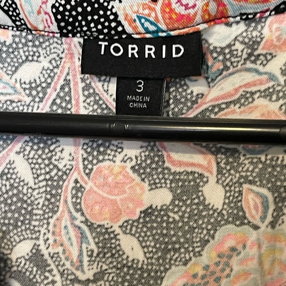 Torrid tunic tank with pockets - Picture 4 of 4